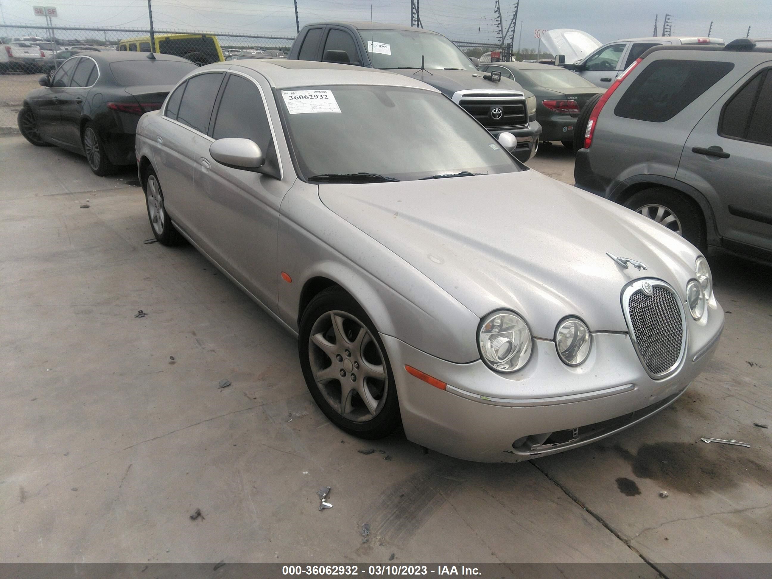 JAGUAR S-TYPE 2006 sajwa01b96hn52311