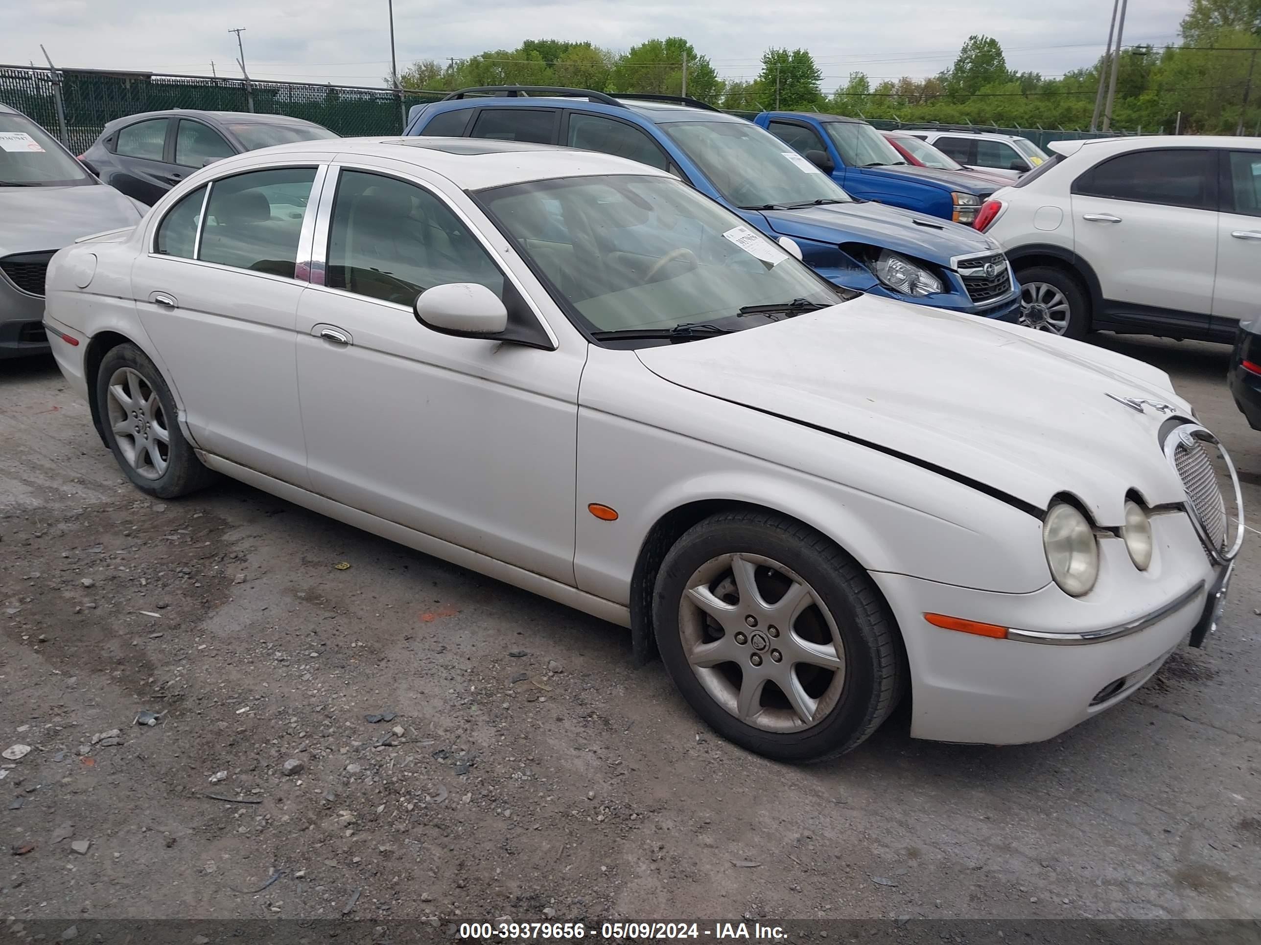 JAGUAR S-TYPE 2005 sajwa01u85hn14889