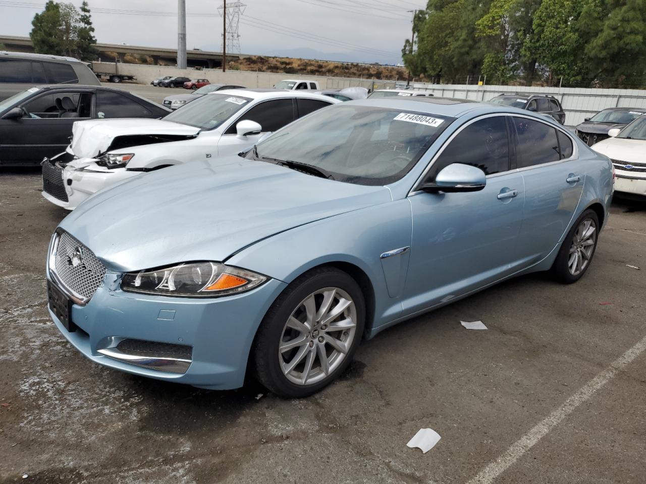 JAGUAR XF 2013 sajwa0esxdpu02057