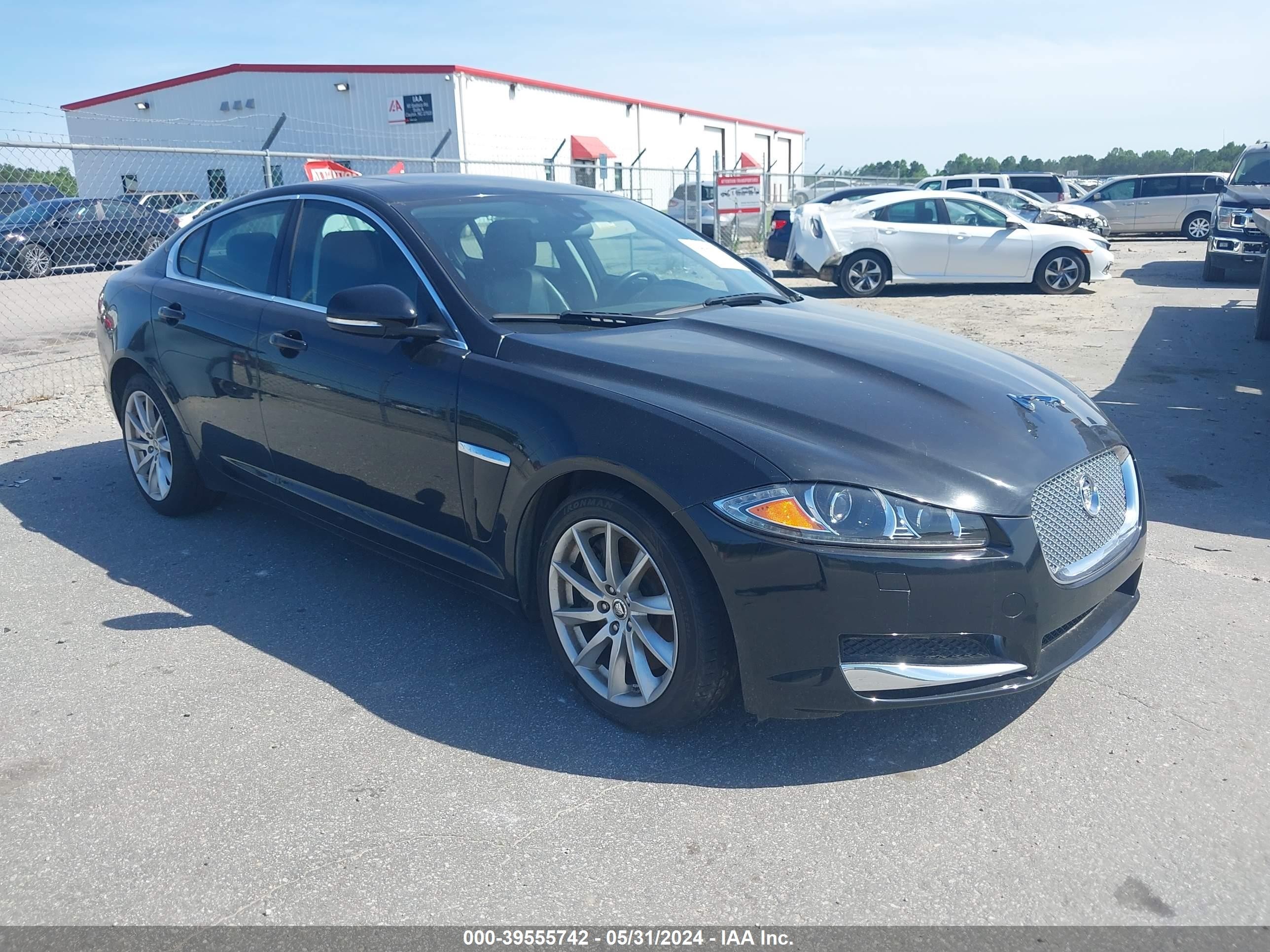 JAGUAR XF 2012 sajwa0fb4cls41466