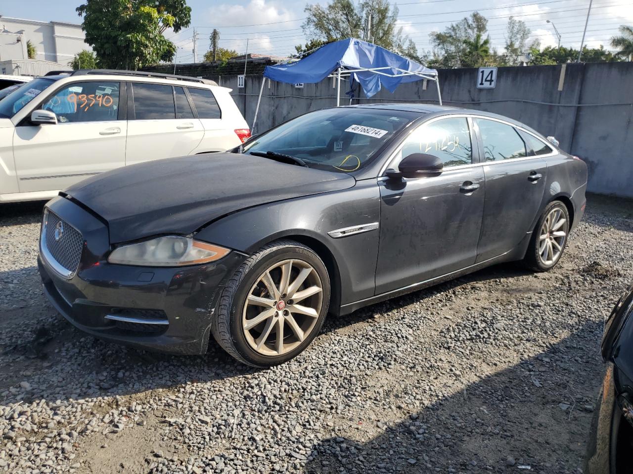 JAGUAR XJ 2012 sajwa1cb2clv38665