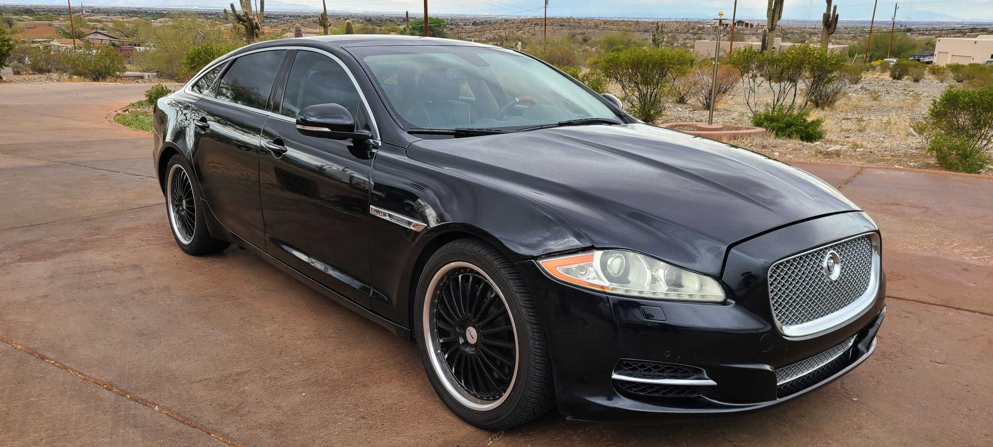 JAGUAR XJL 2012 sajwa2gb3clv27657