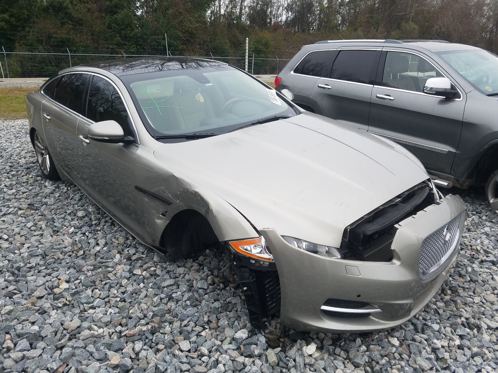 JAGUAR XJL 2011 sajwa2gb4blv12521