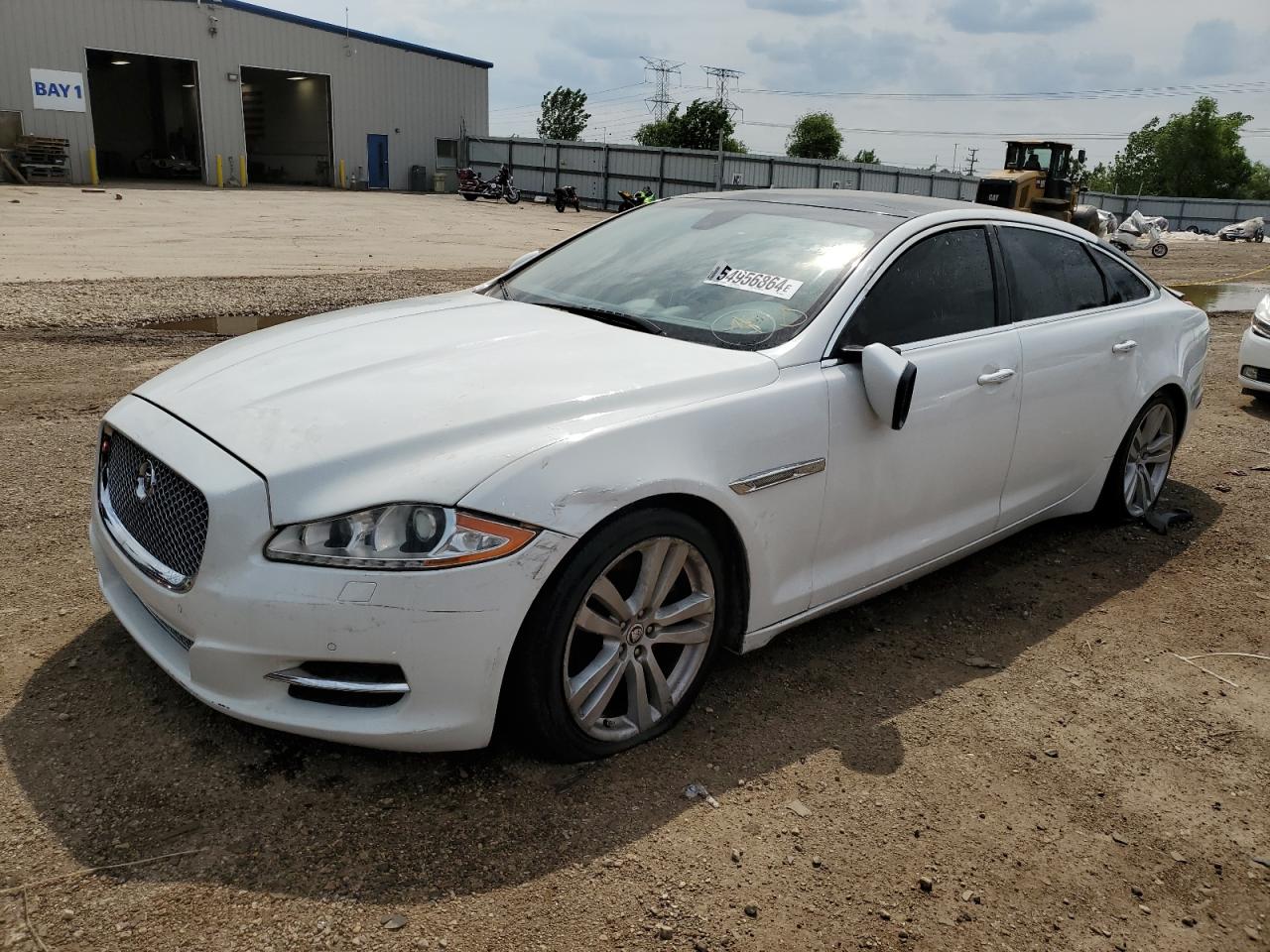 JAGUAR XJ 2011 sajwa2gb5blv04461