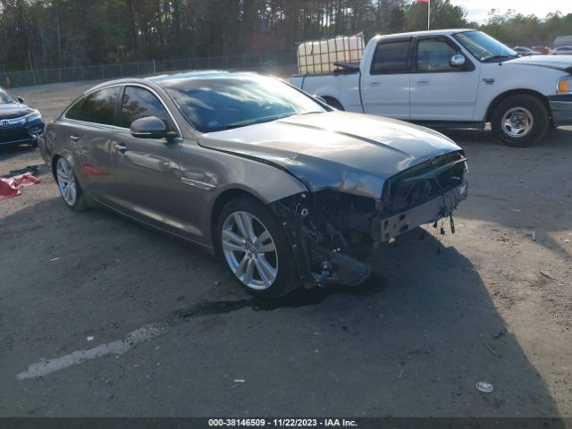 JAGUAR XJ 2011 sajwa2gb8blv12134