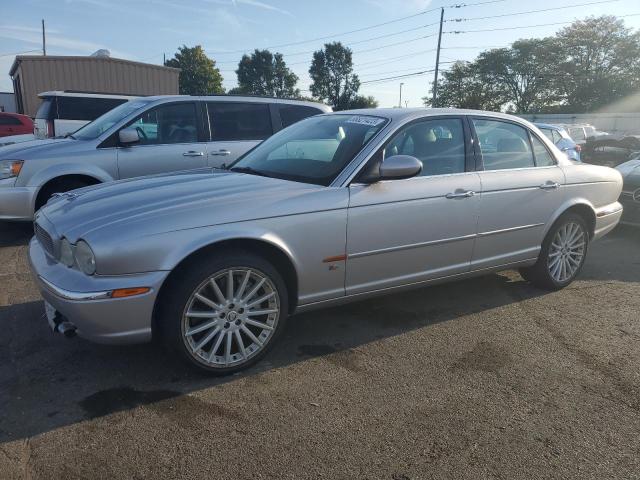 JAGUAR XJR S 2004 sajwa73b24tg23383