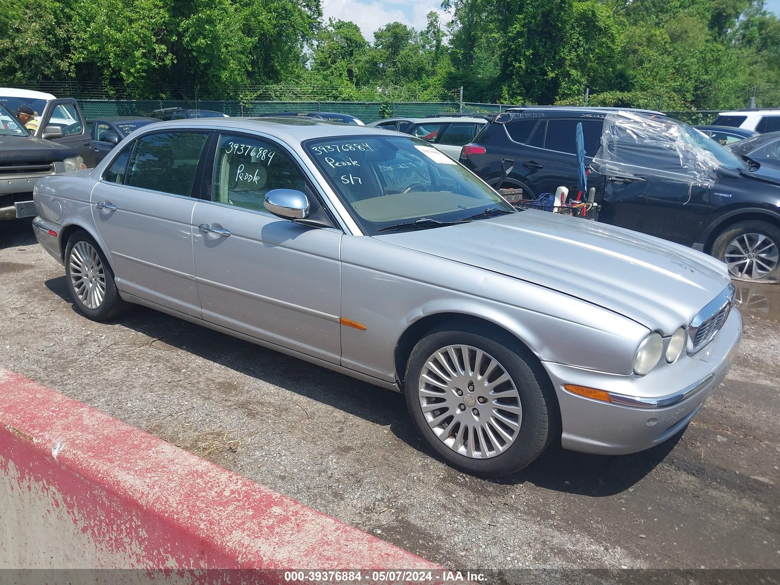 JAGUAR XJ 2005 sajwa82c75sg43524