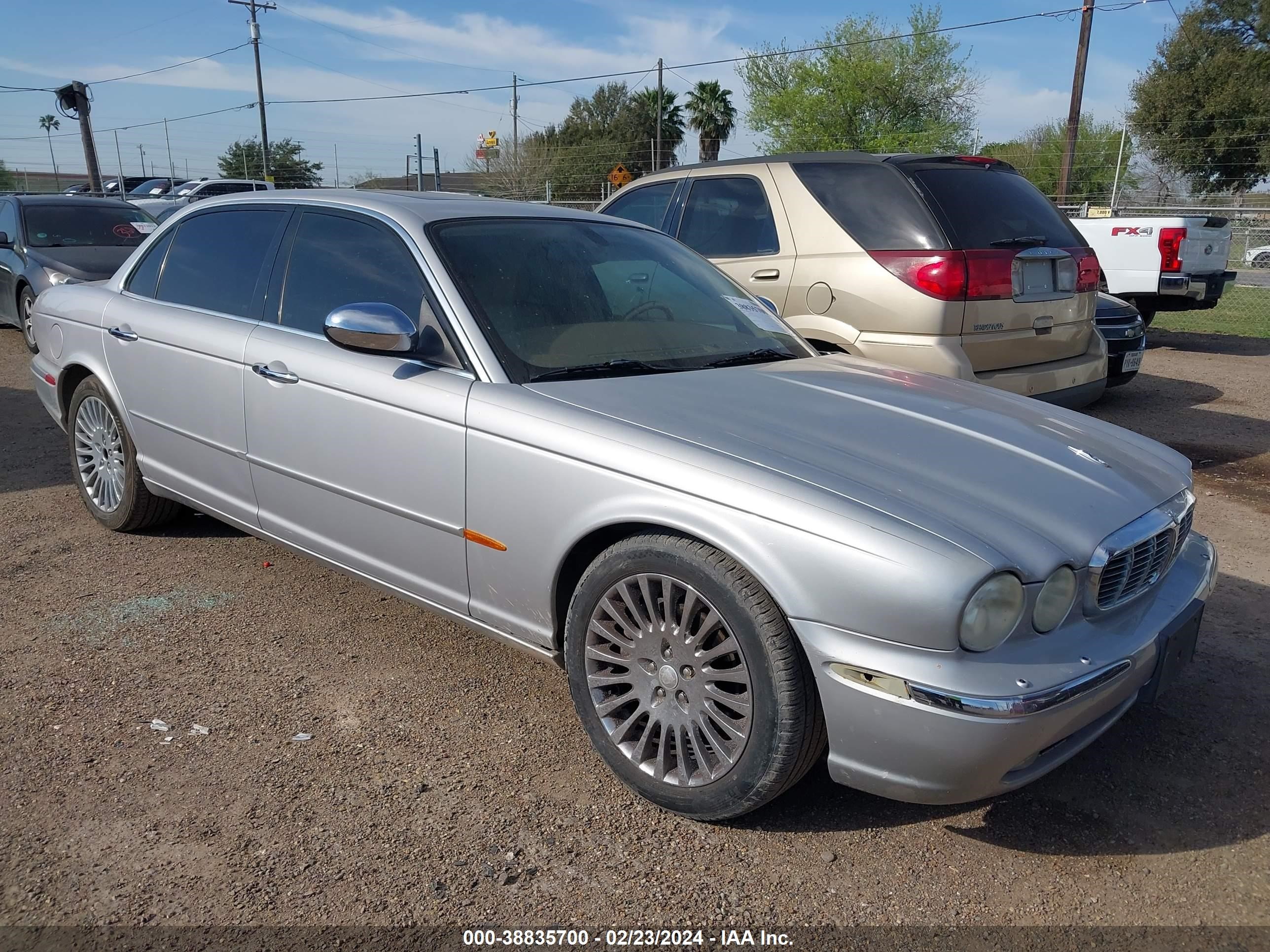 JAGUAR XJ 2005 sajwa82cx5sg36096