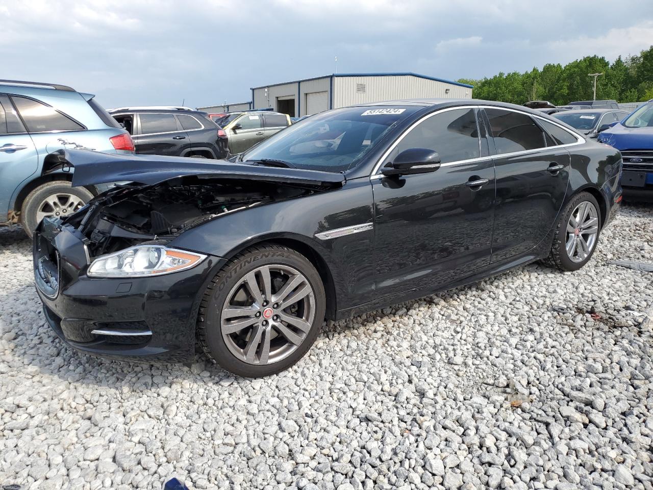 JAGUAR XJ 2015 sajwj1cd6f8v84072