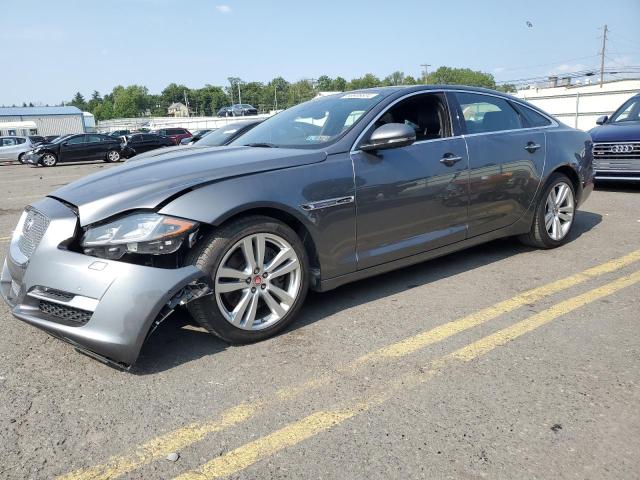 JAGUAR XJL PORTFO 2018 sajwj2gd2j8w13527