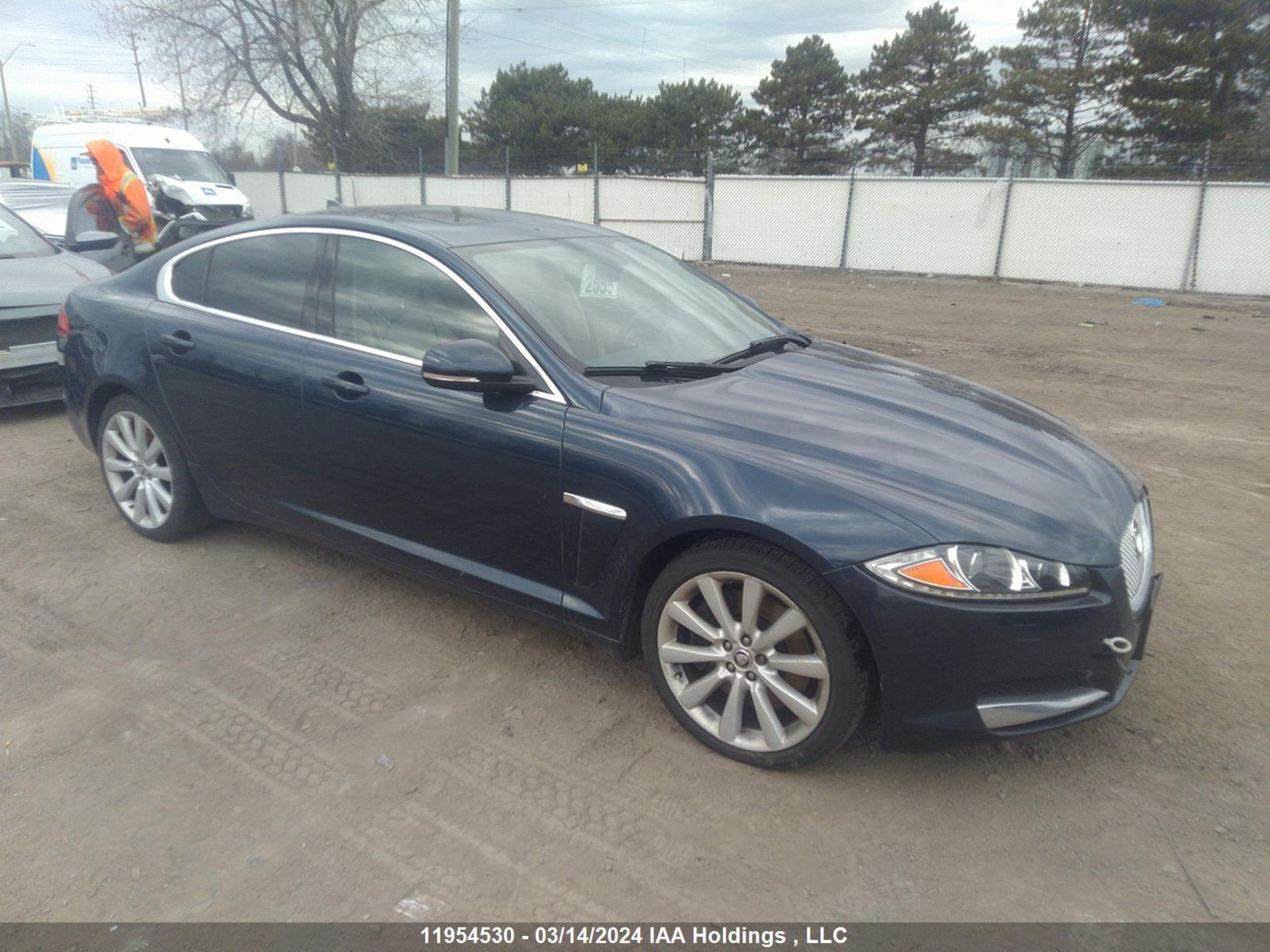 JAGUAR XF 2013 sajxj0ef1d8s82683