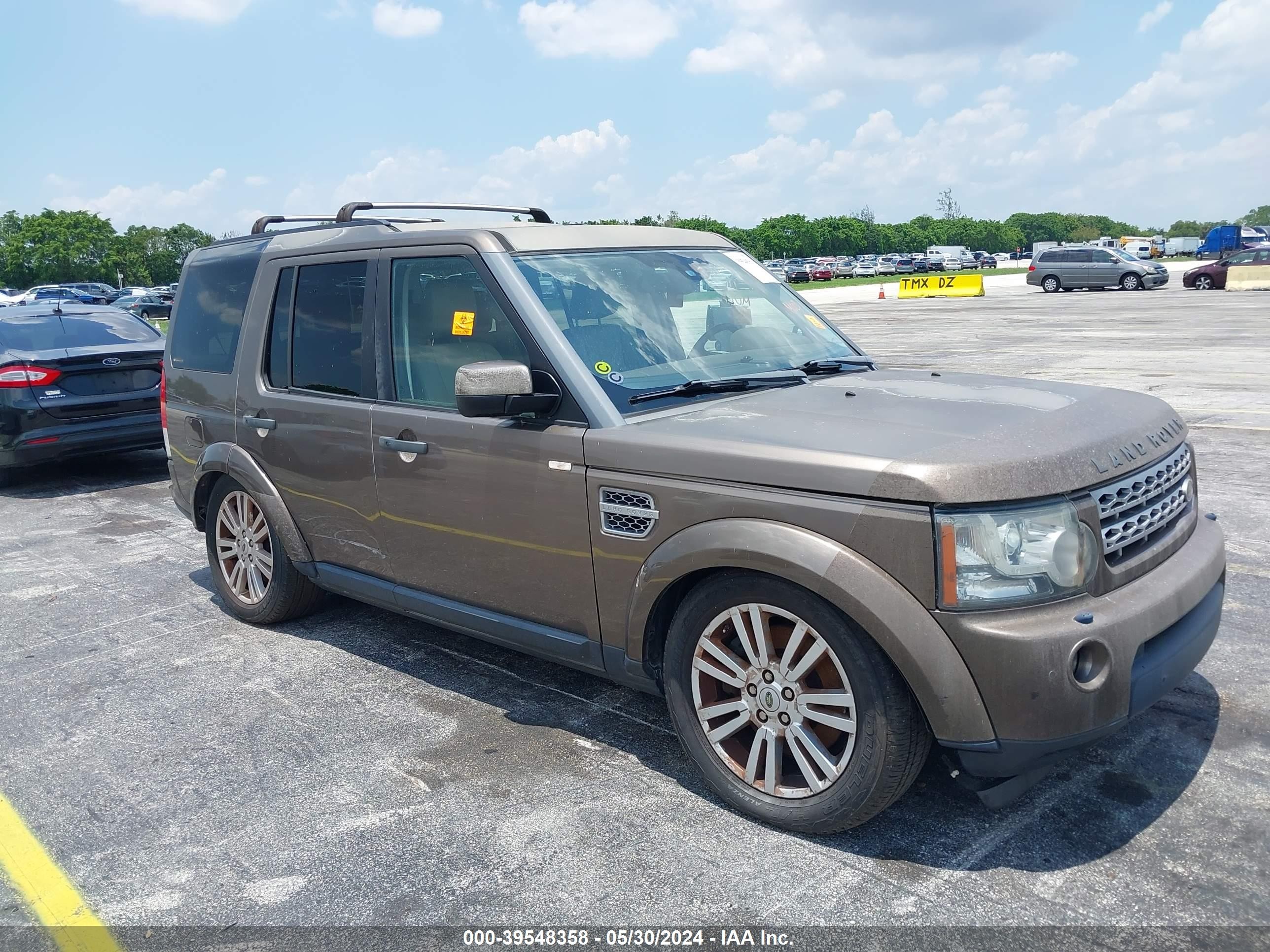 LAND ROVER LR4 2010 salak2d44aa513960