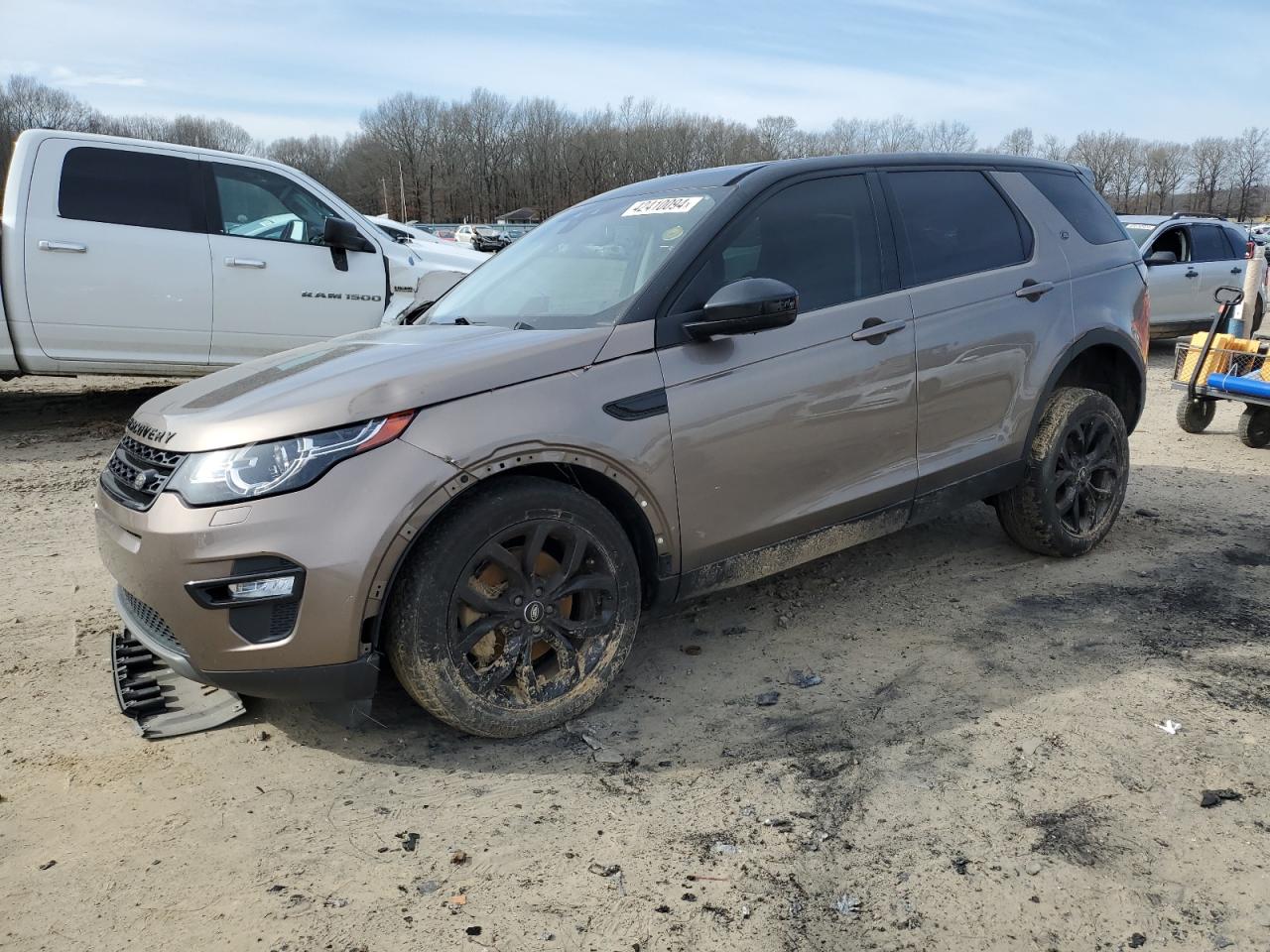 LAND ROVER DISCOVERY 2017 salcp2bg2hh716774