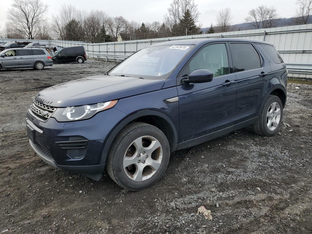 LAND ROVER DISCOVERY 2017 salcp2bg8hh639831