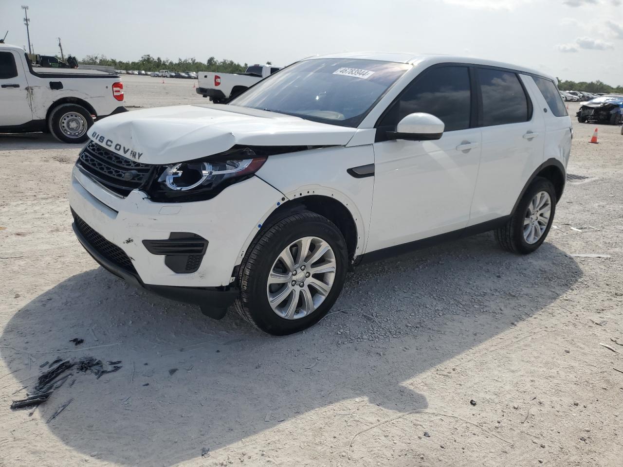 LAND ROVER DISCOVERY 2019 salcp2fx8kh801605