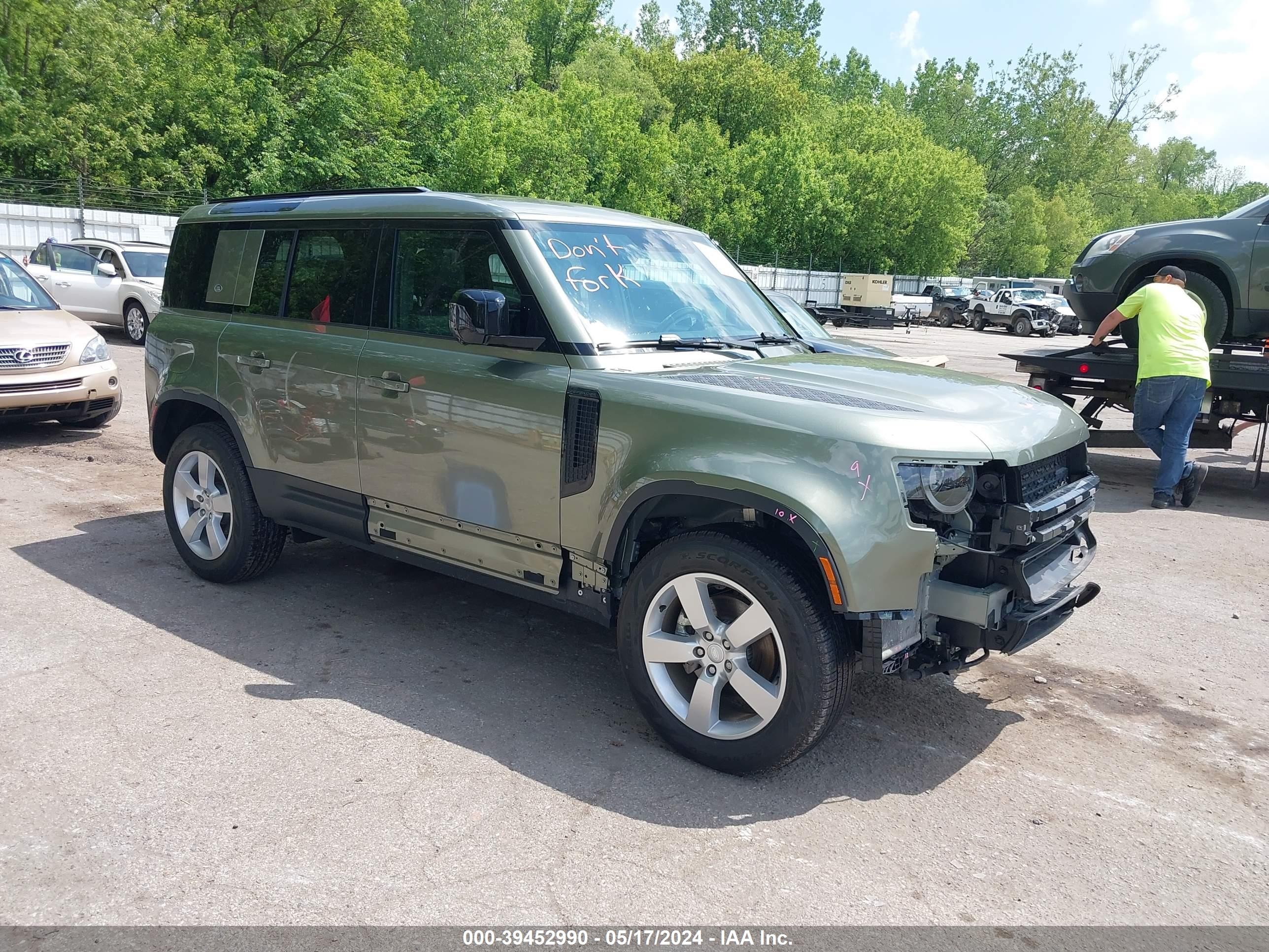 LAND-ROVER DEFENDER 2024 salej7ex2r2285733