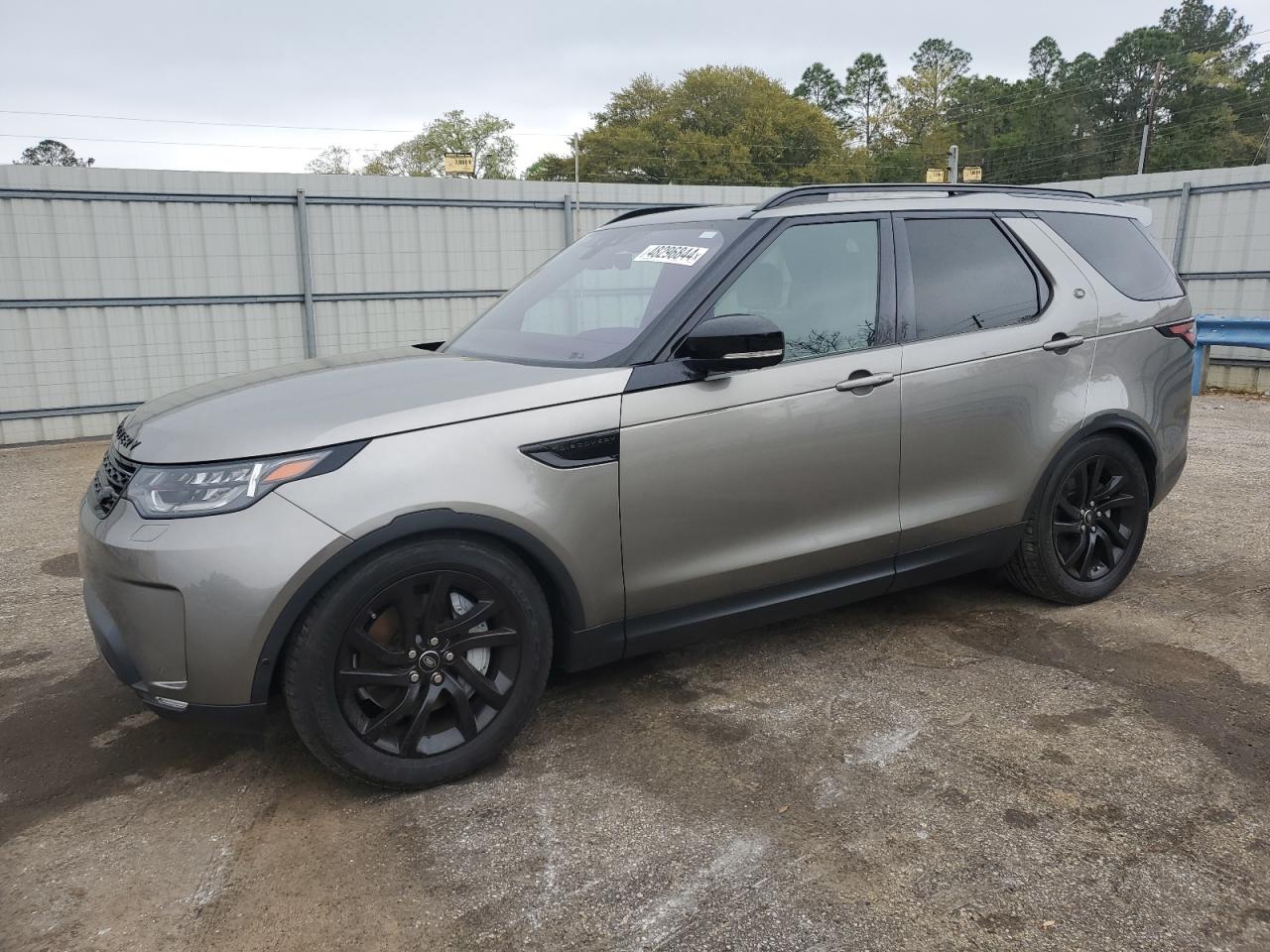 LAND ROVER DISCOVERY 2018 salrr2rv0ja056662