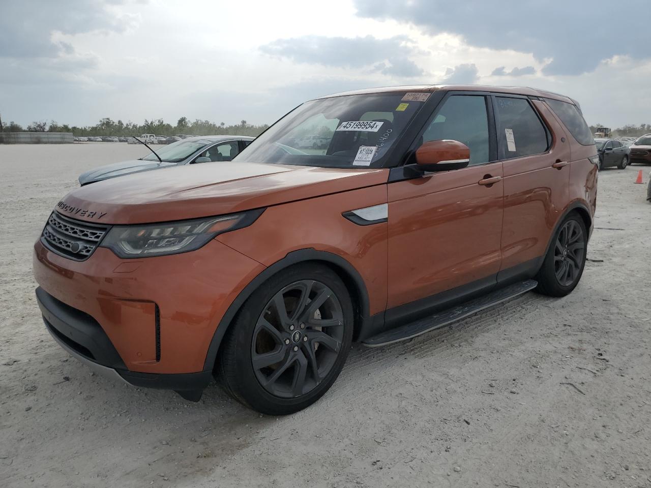 LAND ROVER DISCOVERY 2018 salrr2rv8ja048972