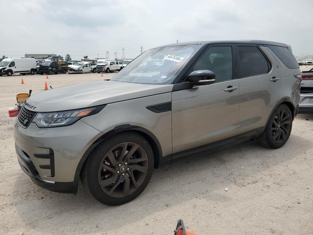 LAND ROVER DISCOVERY 2017 salrrbbv6ha000276