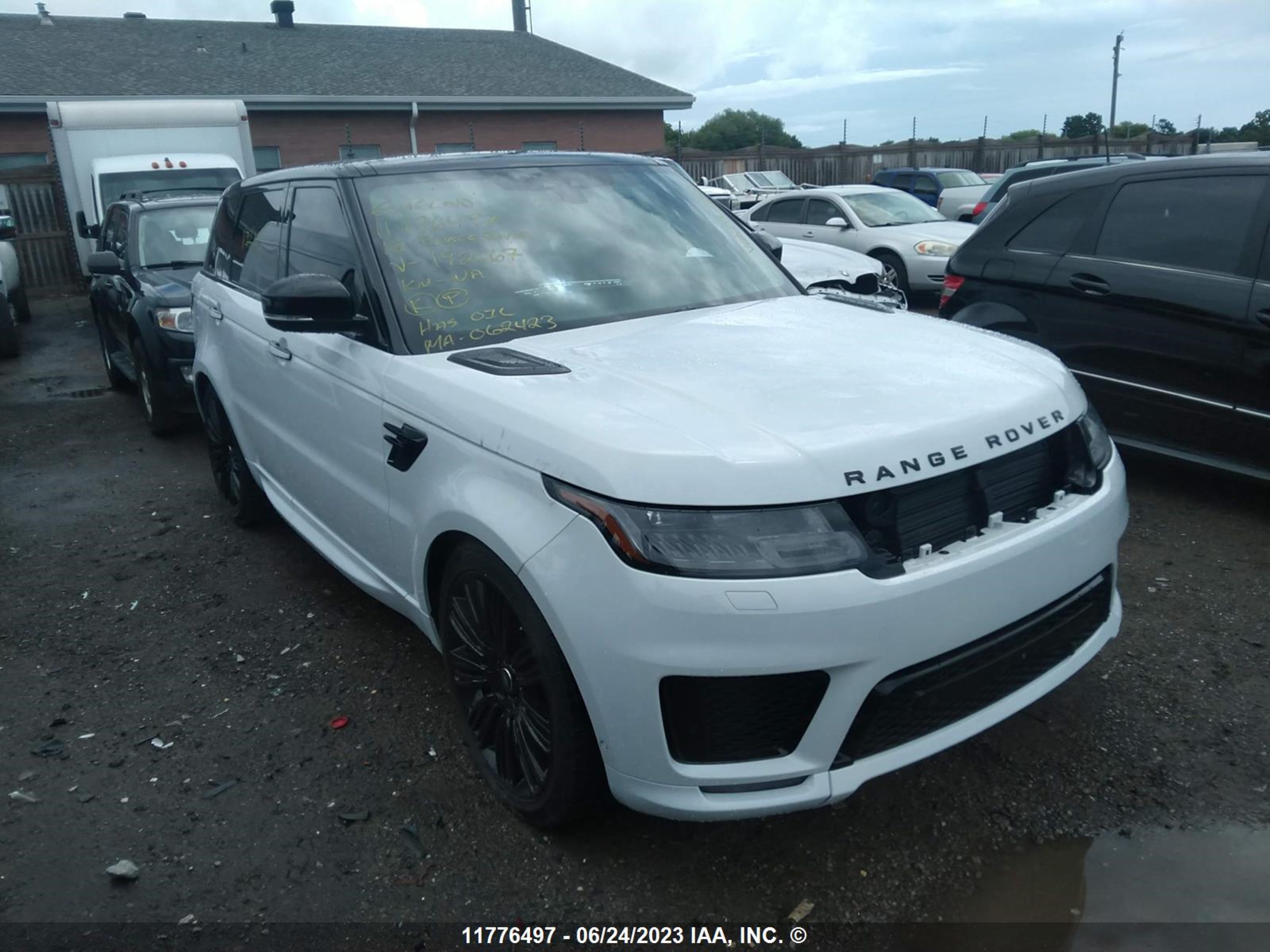 LAND-ROVER RANGE ROVER SPORT 2018 salwv2re1ja192667