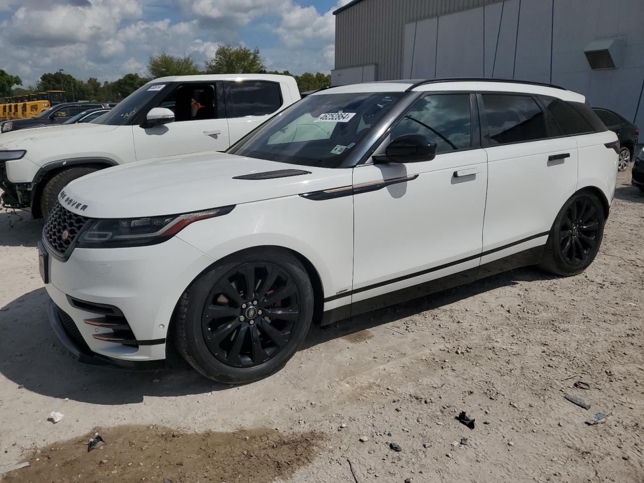 LAND-ROVER RANGE ROVER 2018 salyl2rv2ja755613