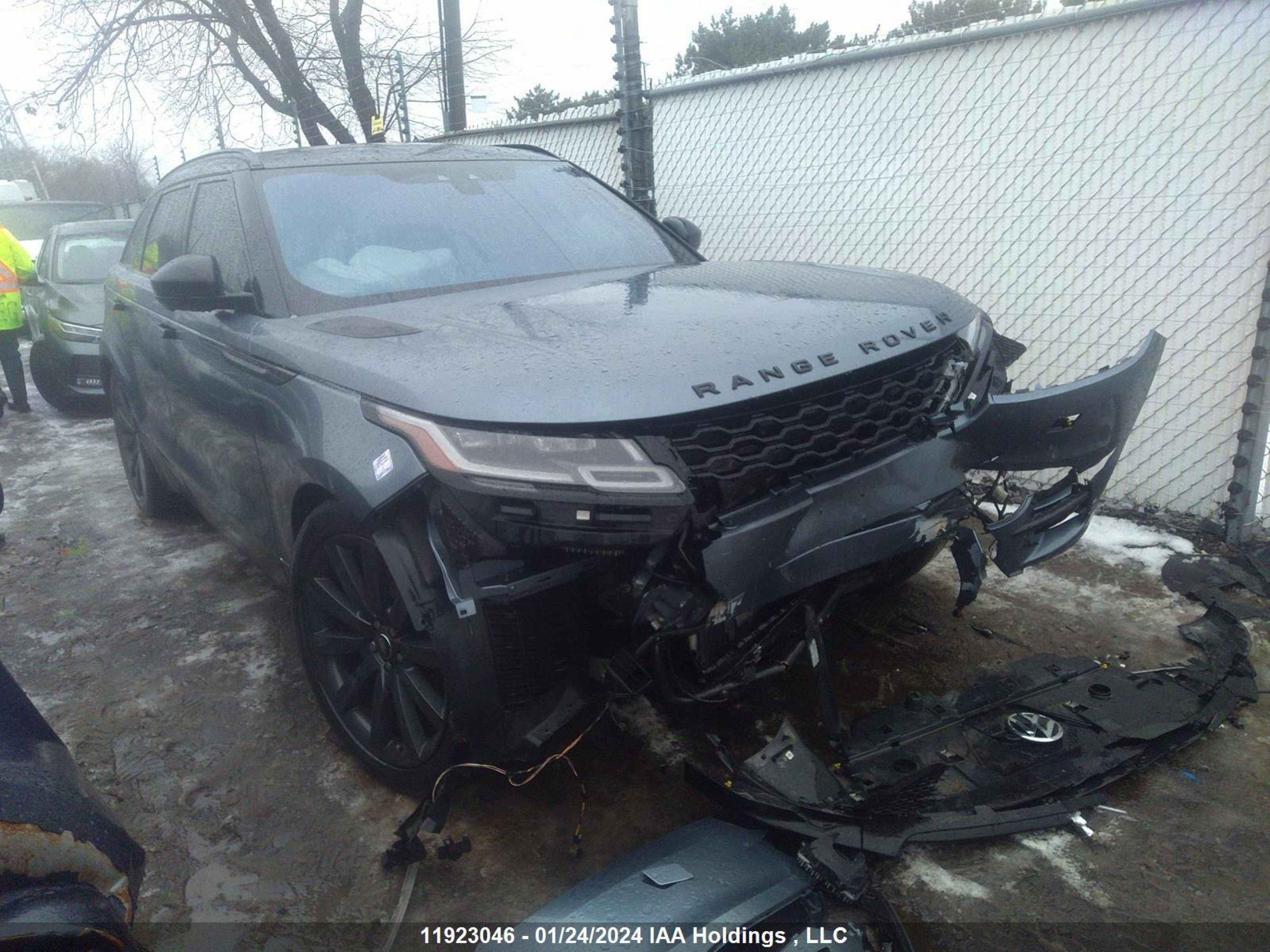 LAND ROVER RANGE ROVER VELAR 2018 salyl2rv7ja761035