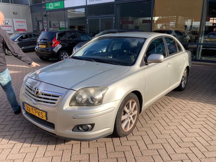 TOYOTA AVENSIS 2006 sb1br56l50e171735