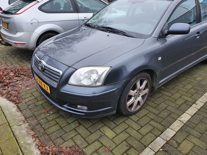 TOYOTA AVENSIS 2005 sb1dp56lx0e008447