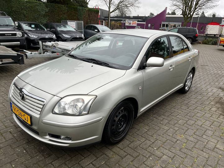 TOYOTA AVENSIS 2006 sb1dr56l40e154191