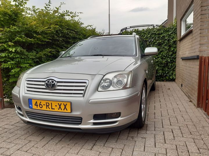 TOYOTA AVENSIS WAGON 2005 sb1ej56l20e059253