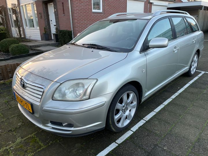 TOYOTA AVENSIS WAGON 2005 sb1ej56l70e061824