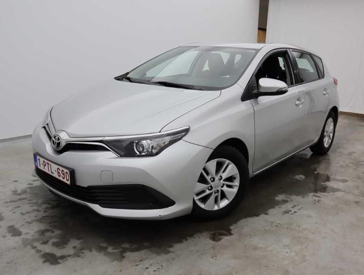 TOYOTA AURIS FL &#3915 2016 sb1kn3je70e074660