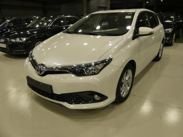 TOYOTA AURIS 2016 sb1kn3je80e067359