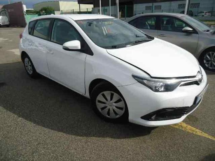 TOYOTA AURIS 2016 sb1kn3je80e069838