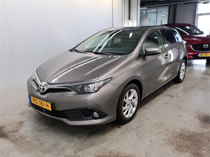 TOYOTA AURIS 2017 sb1ma3je20e048911