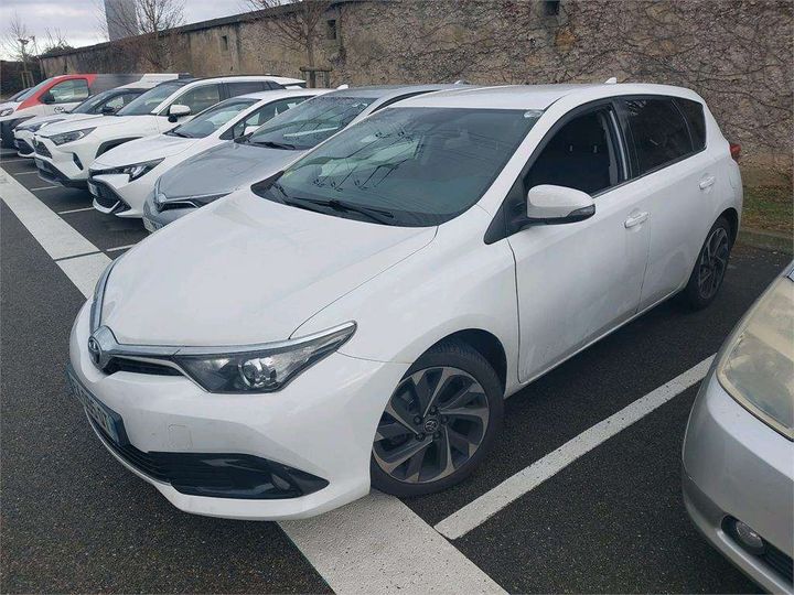 TOYOTA AURIS 2018 sb1mb3je70e014752