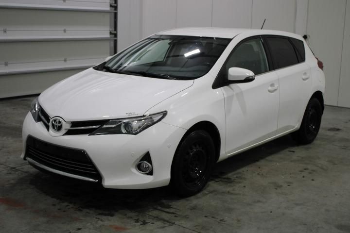 TOYOTA AURIS HATCHBACK 2014 sb1me3je70e070813