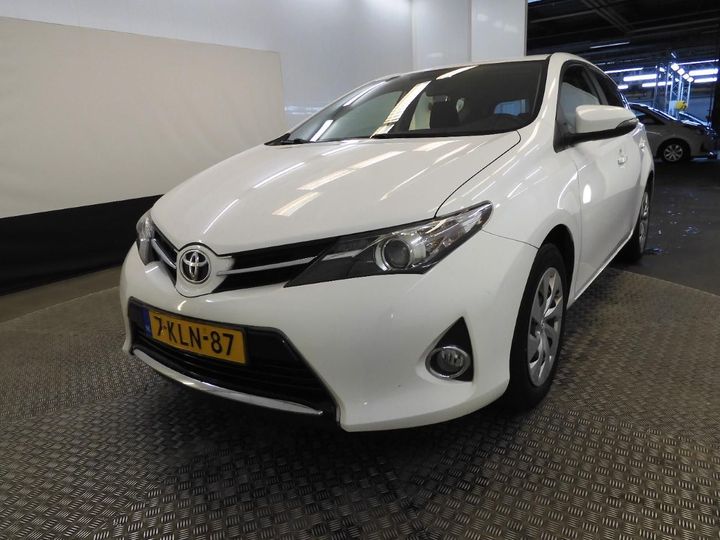 TOYOTA AURIS 2013 sb1me3jex0e020231