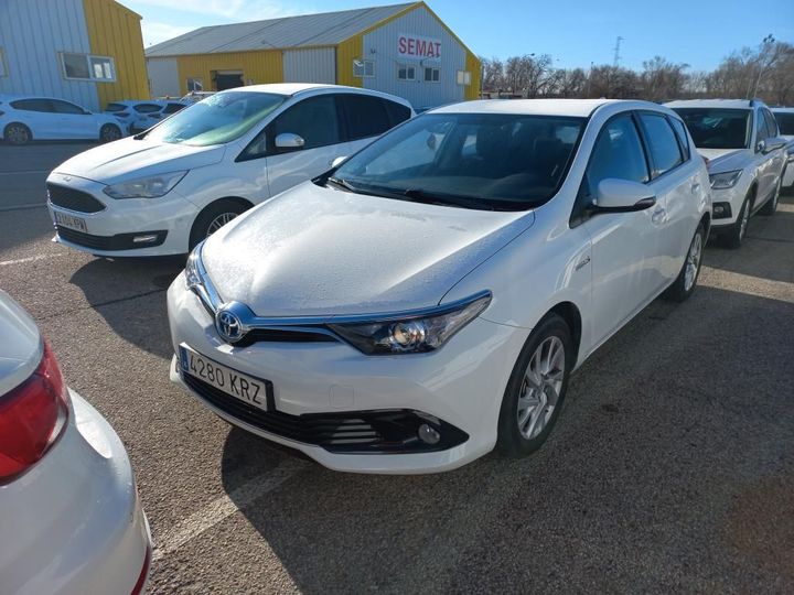 TOYOTA AURIS 2018 sb1ms3je30e458940