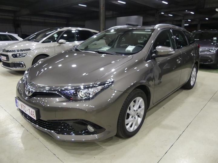 TOYOTA AURIS TOURING S 2019 sb1za3je60e060632