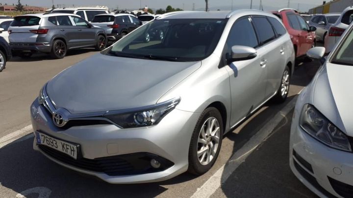 TOYOTA AURIS 2017 sb1zb3je10e014378