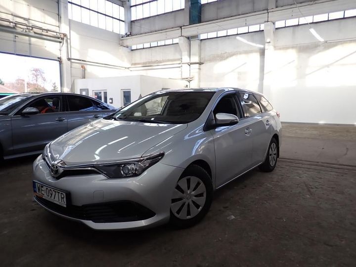 TOYOTA AURIS 2018 sb1zn3je10e083188