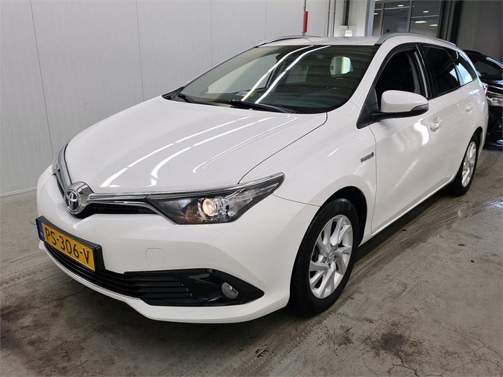 TOYOTA AURIS 2017 sb1zs3je00e358736