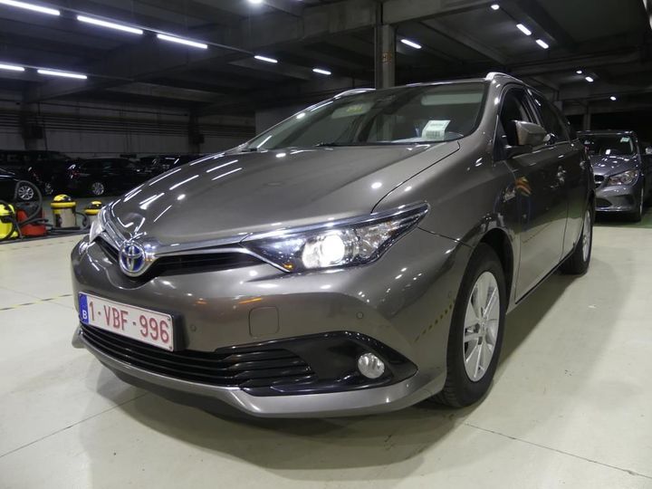 TOYOTA AURIS TOURING S 2018 sb1zs3je20e432660