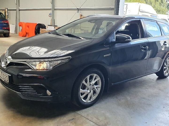 TOYOTA AURIS 2018 sb1zs3je60e443998