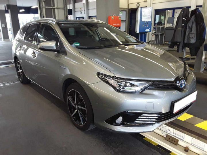 TOYOTA AURIS TOURING S. HYBRID 1,8-L-VVT 2018 sb1zs3jex0e445558