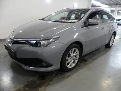 TOYOTA AURIS TOURING SPORTS - 2015 2018 sb1zt3je10e050052