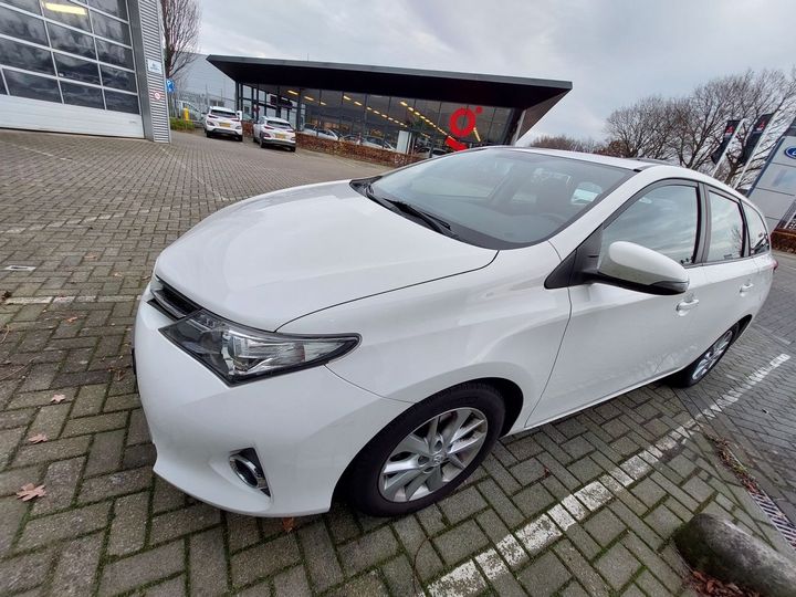 TOYOTA AURIS TOURING SPORTS 2014 sb1zt3je50e020617