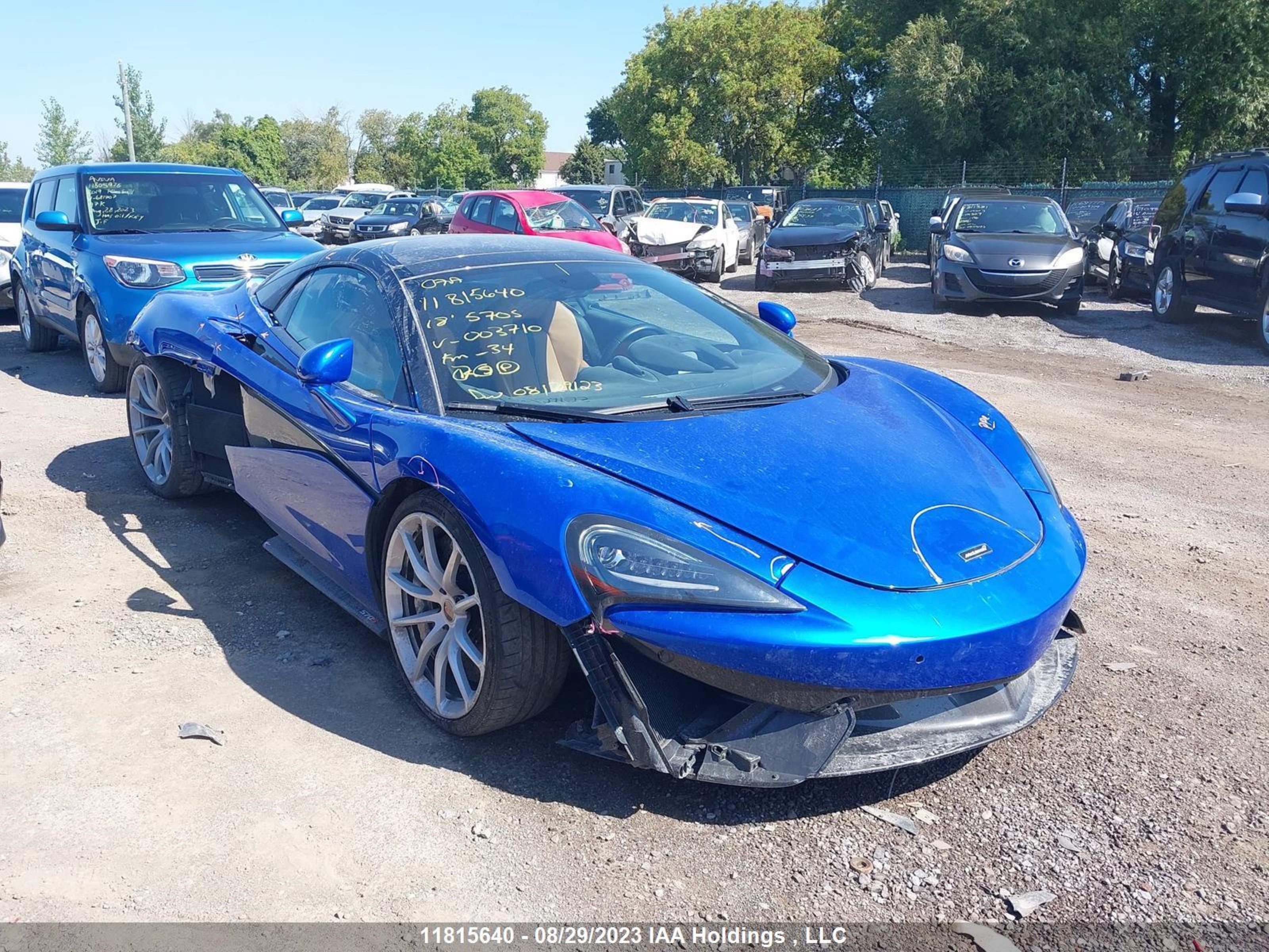 MCLAREN 570S 2018 sbm13faa6jw003710