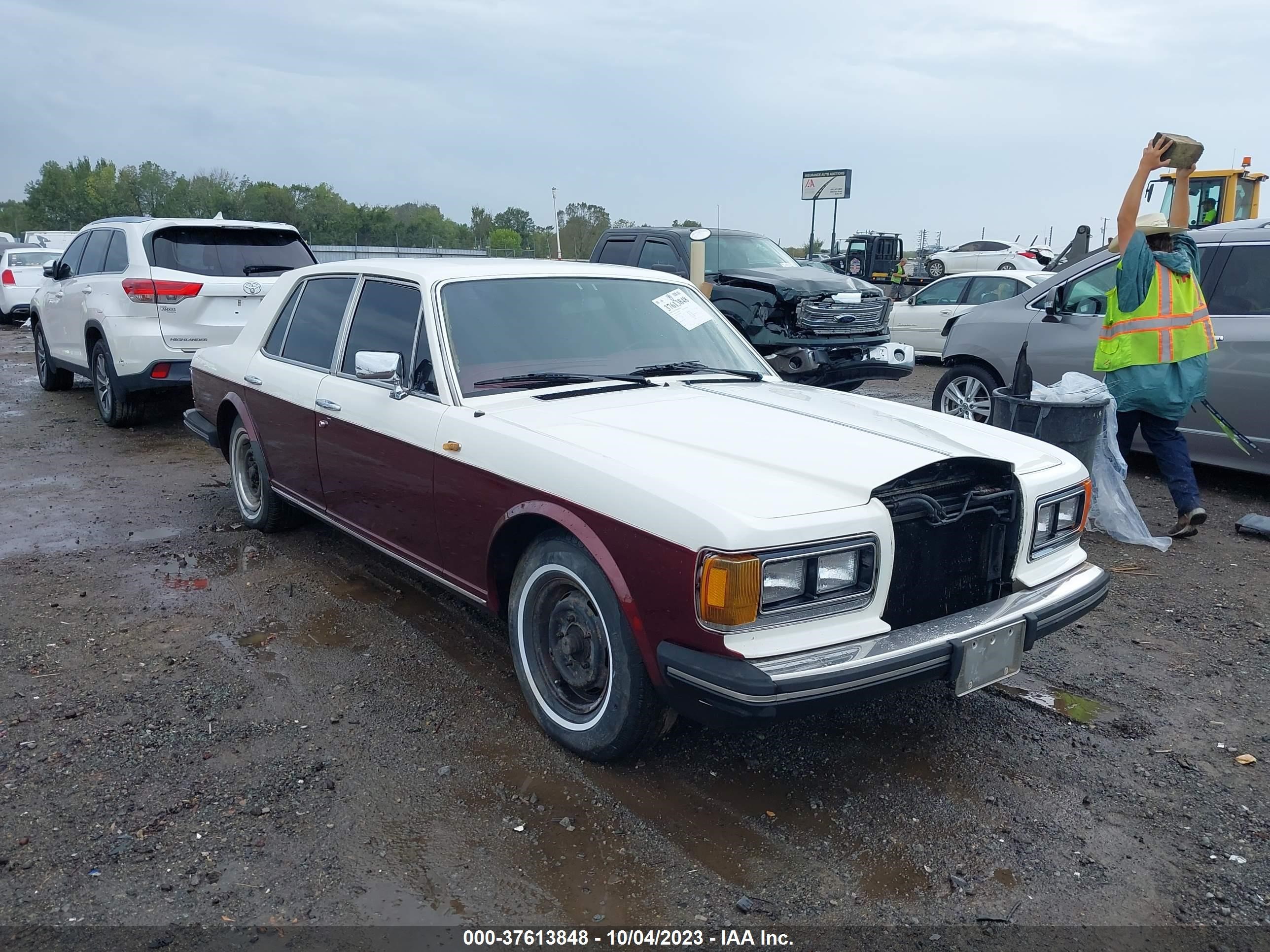 ROLLS-ROYCE SILVER SPIRIT 1984 scazs42a1ecx09208